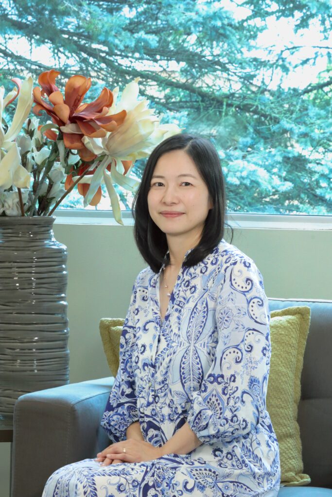 Rachel Li. 3